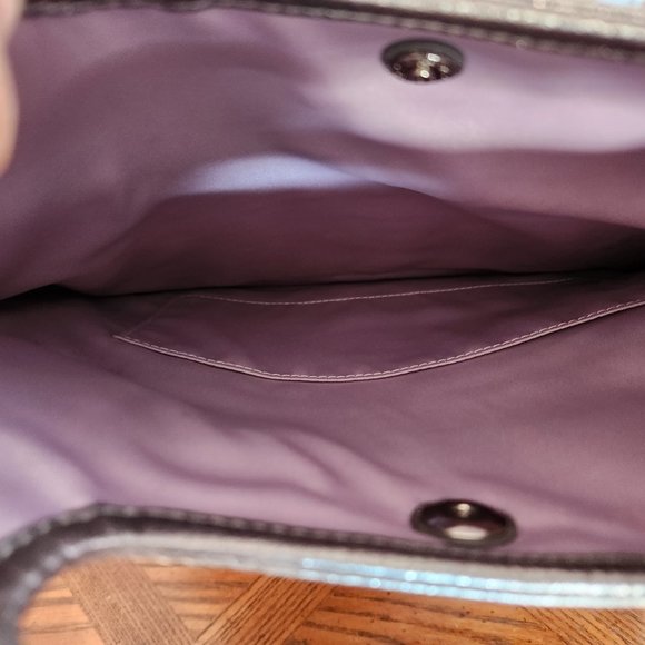 Coach clutch - Picture 7 of 7